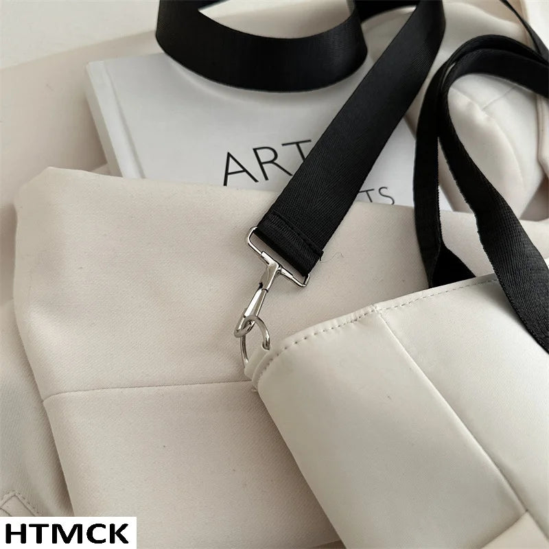 EVERYDAY WATERPROOF TOTE